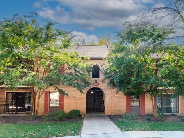 720 WASHINGTON PLACE , CHESTERBROOK, PA 19087
