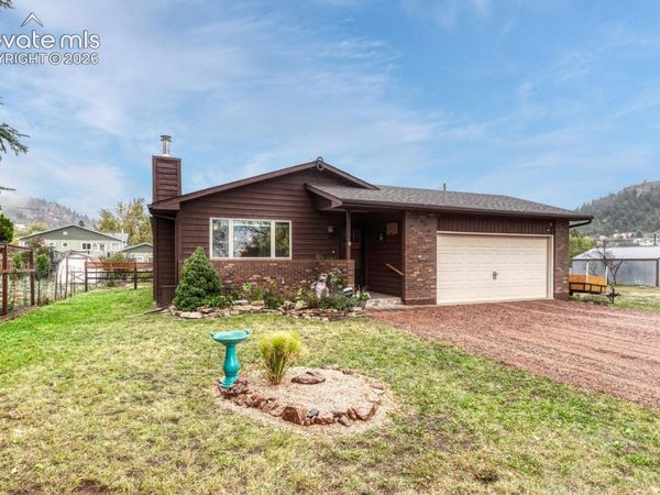 42 South Valley Road, Palmer Lake, CO 80133