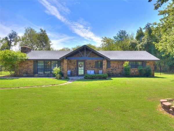 8220 E 146th Street, Collinsville, OK 74021