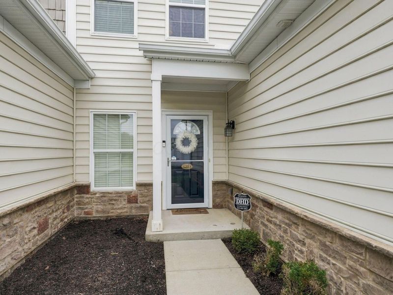 6293 Albany Bend Drive, Unit 6293, Westerville, OH 43081 Photo 3