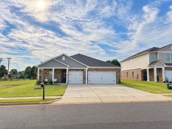 12493 Vendue Dr, Madison, AL 35756