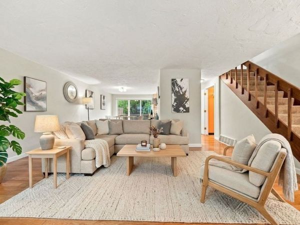 399 Pond St, Unit D#1, Braintree, MA 02184