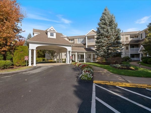 1201 Emerald Court, Unit 1201, Tewksbury, MA 01876