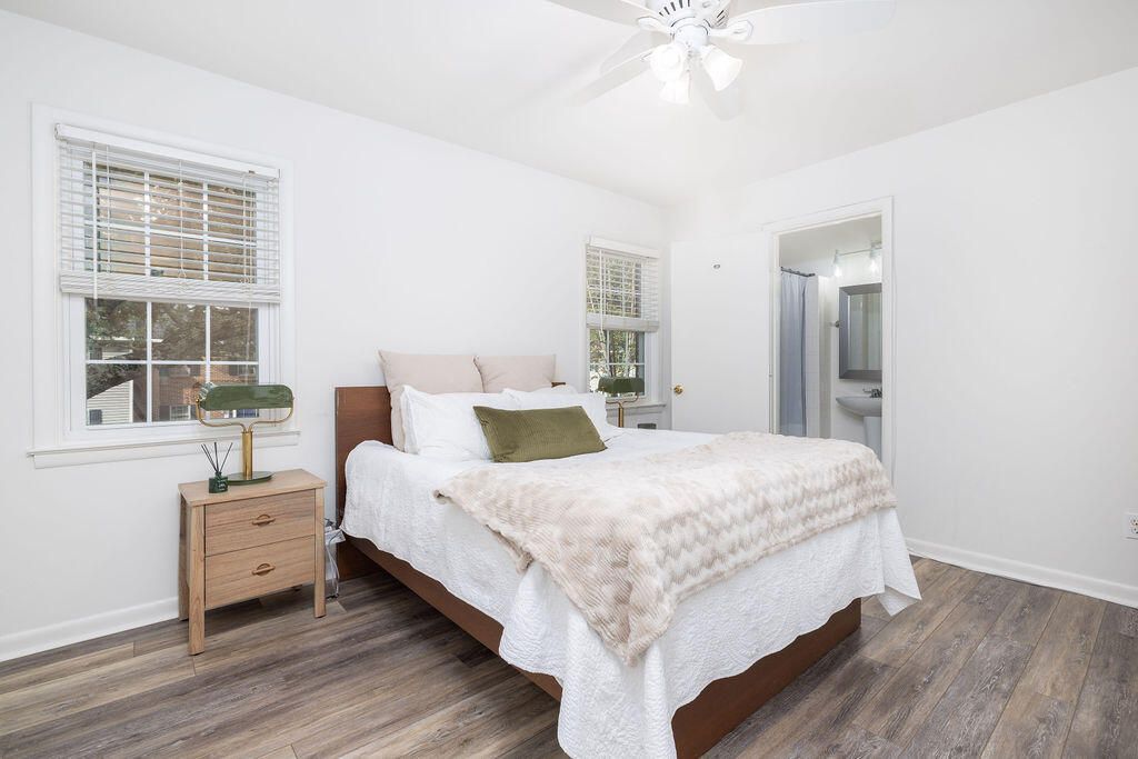 413 Carriage Lane Photo 4