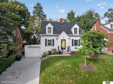 5626 Woolworth Avenue, Omaha, NE 68106