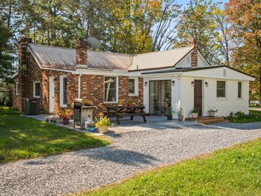 1109 Clarks Road, Rustburg, VA 24588