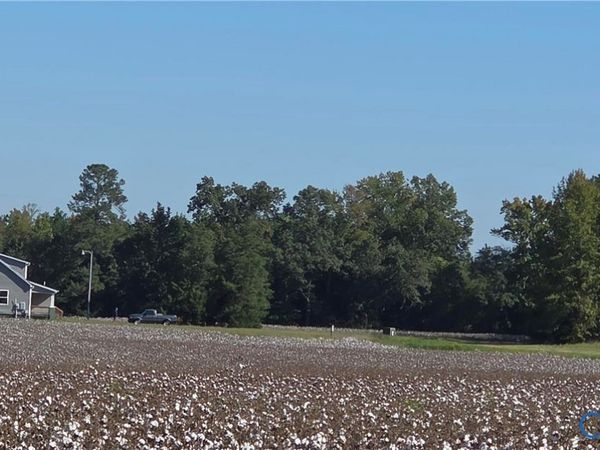 15723 Hunting Quarter Church Road, Stony Creek, VA 23882