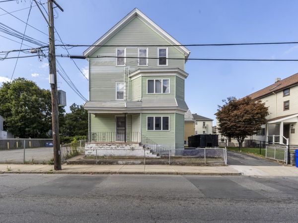 225 Haffards St, Fall River, MA 02723
