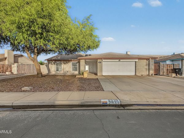 2935 S MOLLERA, Mesa, AZ 85210