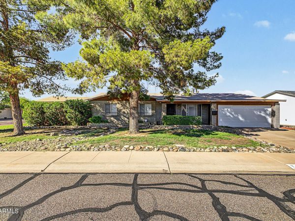 3402 E PARADISE Drive, Phoenix, AZ 85028
