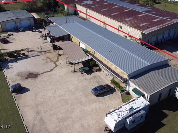765 E Mcdowell Road, Jackson, MS 39204