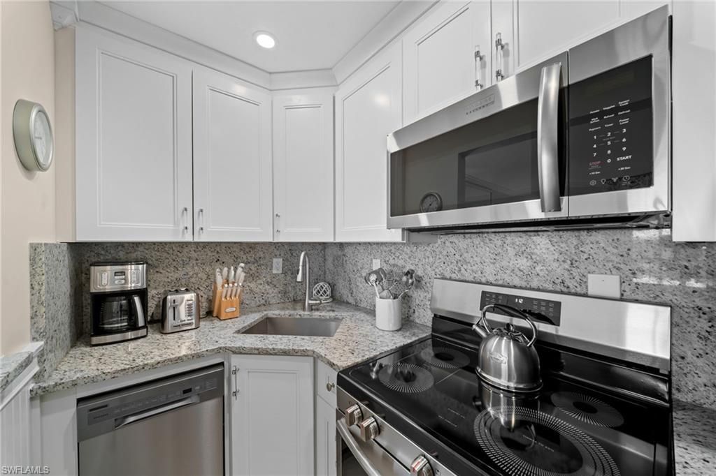 671 E Gulf Dr , Unit 4B3, Sanibel, FL 33957 Photo