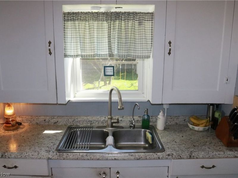1567 Glenmount Avenue, Akron, OH 44301 Photo 5