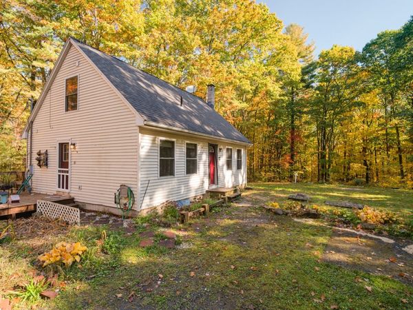 85 West Street, Wendell, MA 01379