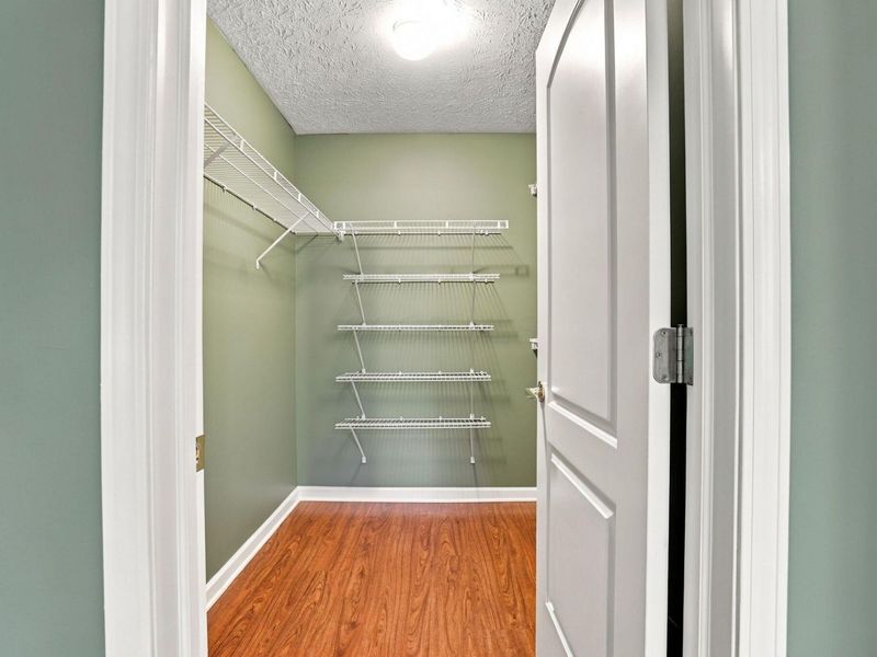 1870 Berrancher Drive , Columbus, OH 43228 Photo 24