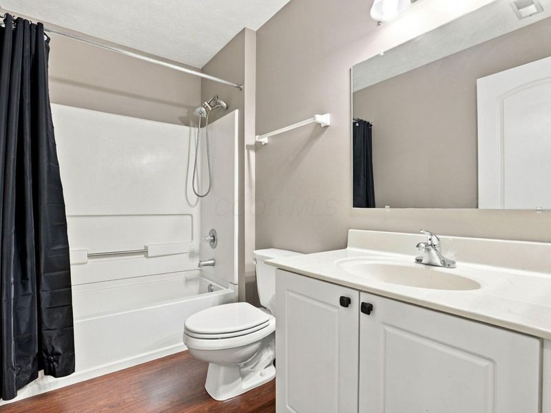 1870 Berrancher Drive , Columbus, OH 43228 Photo 37
