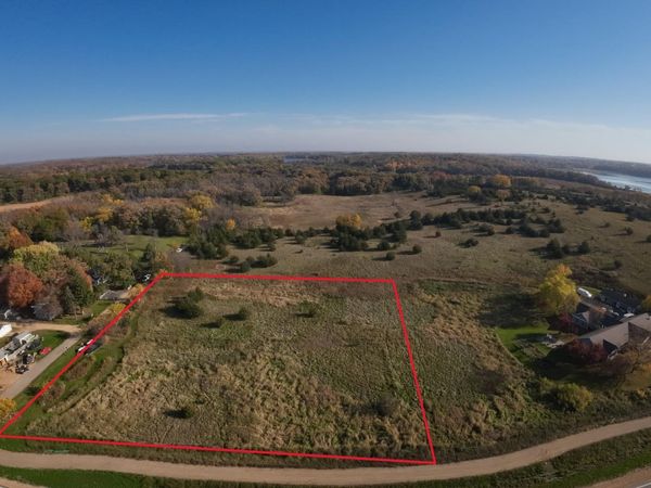 7500 Victoria Drive , Victoria, MN 55386