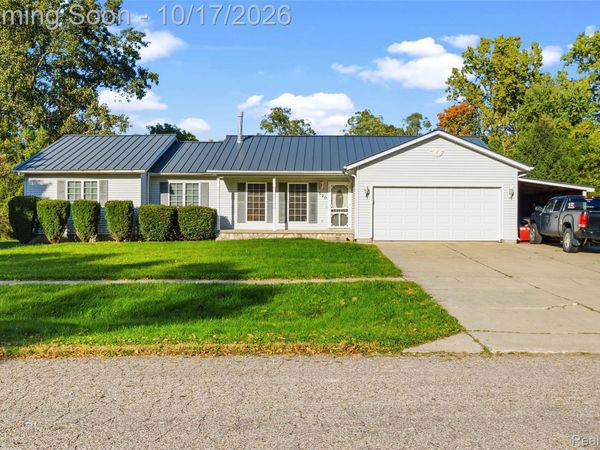 520 Jonathon Drive, Almont Village, Mi 48003
