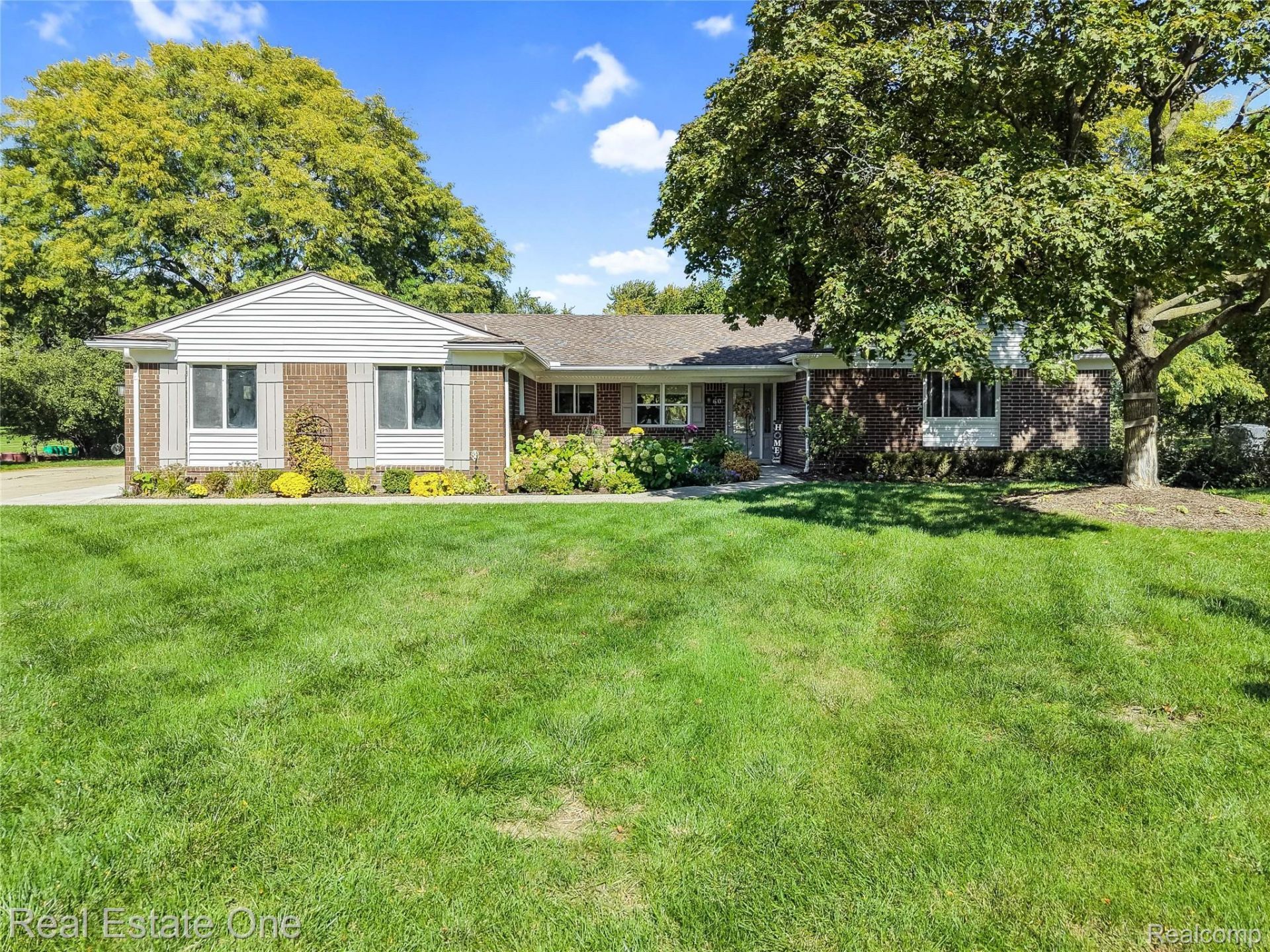 60 Gordon Drive, Troy, Mi 48098 Main Photo
