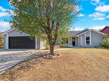 712 SW Chaucer Drive, Lawton, OK 00000