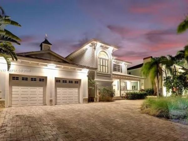 952 Lincoln St, Unit ., Hollywood, FL 33019
