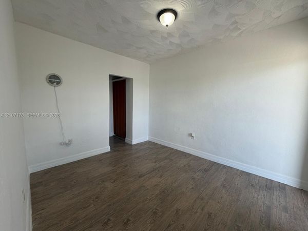 1510 NW 68th St , Unit 6, Miami, FL 33147