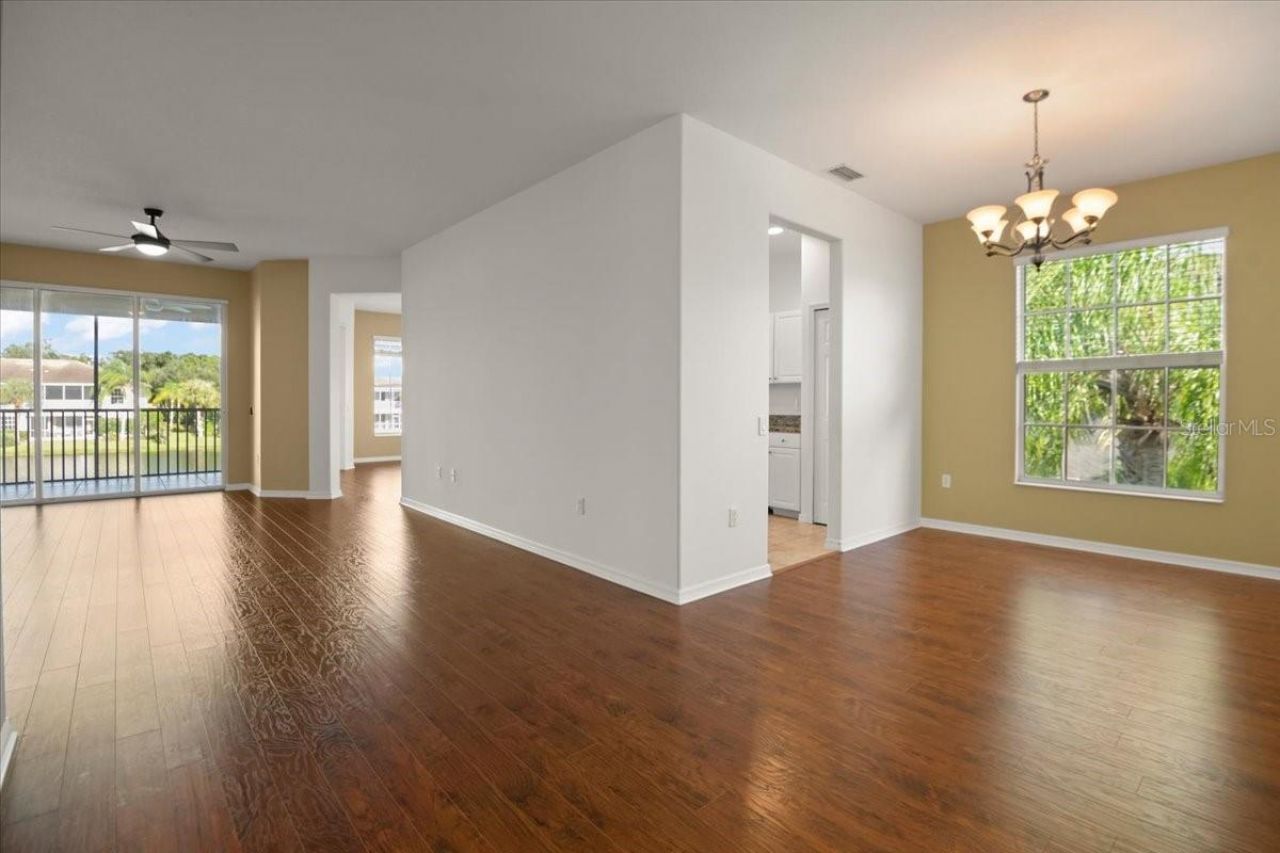7002 Prosperity Circle , Unit 701, Sarasota, FL 34238 Photo