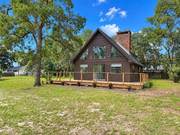 40043 W 8TH AVENUE , UMATILLA, FL 32784