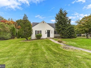 301 W SPRINGFIELD ROAD, SPRINGFIELD, PA 19064