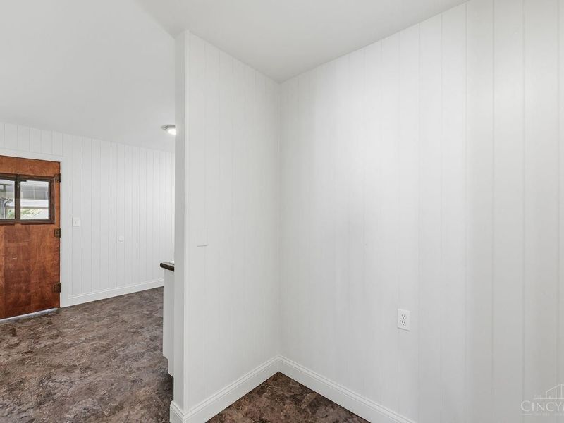 710 Fleming Road, Springfield Township, OH 45231 Photo 4