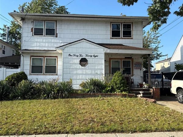 142-28 254th Street , Rosedale, NY 11422