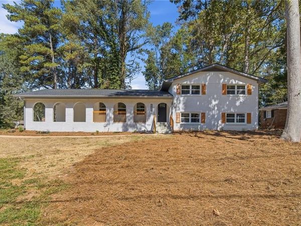 4804 Thompson Mill Road , Lithonia, GA 30038