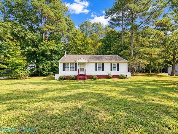9961 GROVE Court , Gloucester, VA 23003