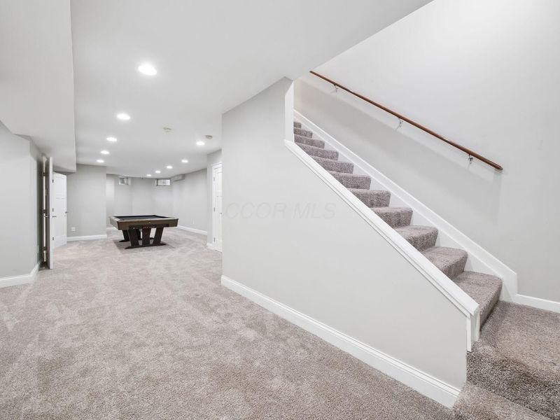 6161 Heritage Lakes Drive, Hilliard, OH 43026 Photo 26