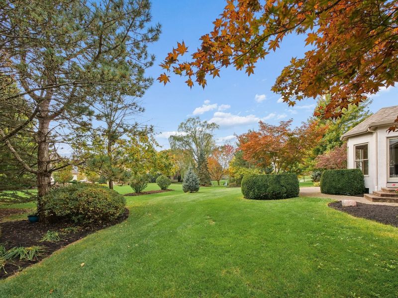 6161 Heritage Lakes Drive, Hilliard, OH 43026 Photo 34