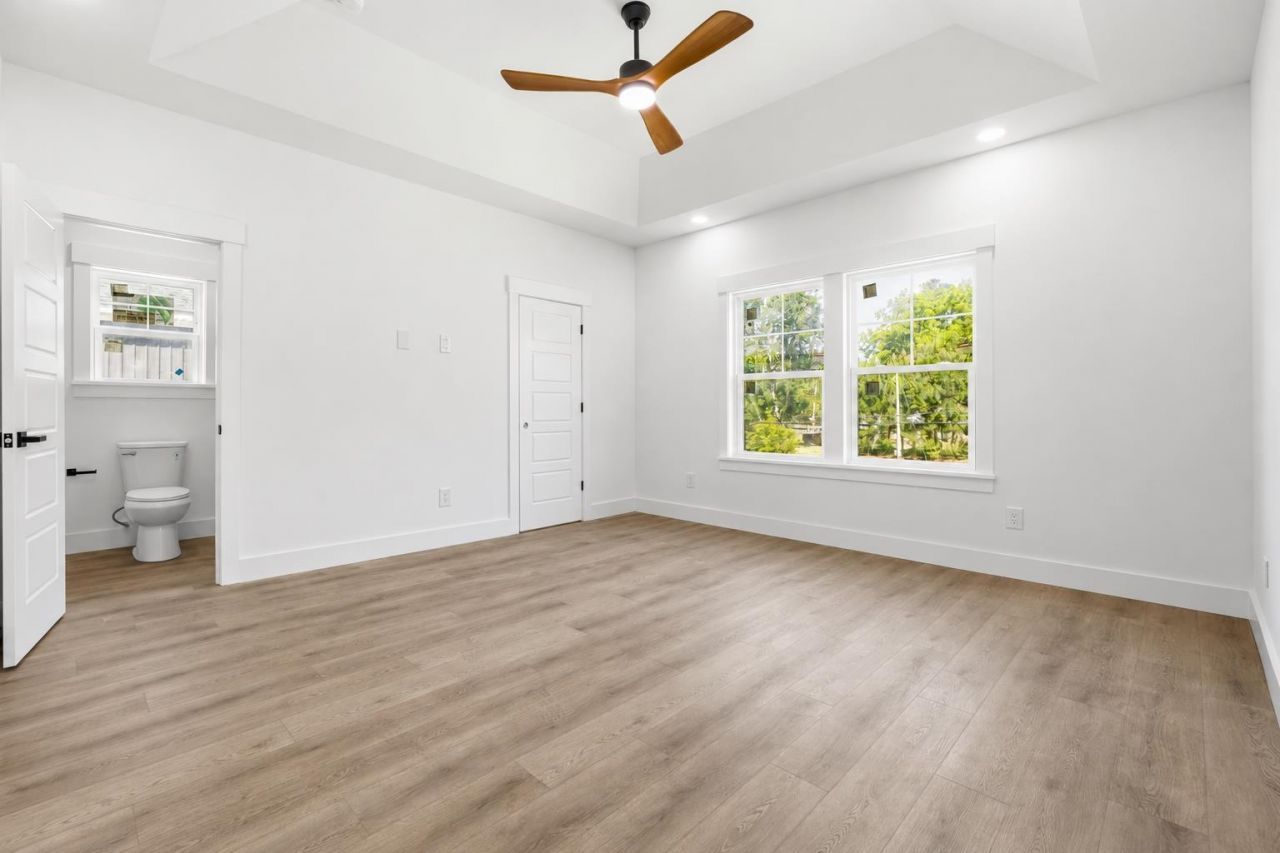 830 Whispering Tide Ct. Photo 12