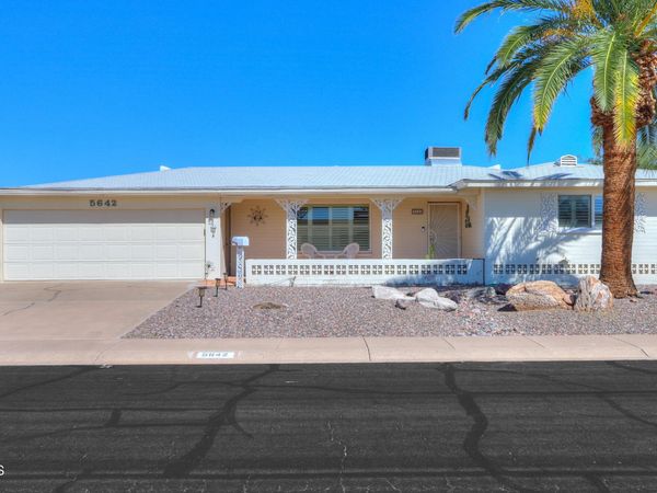 5642 E DES MOINES Street, Mesa, AZ 85205