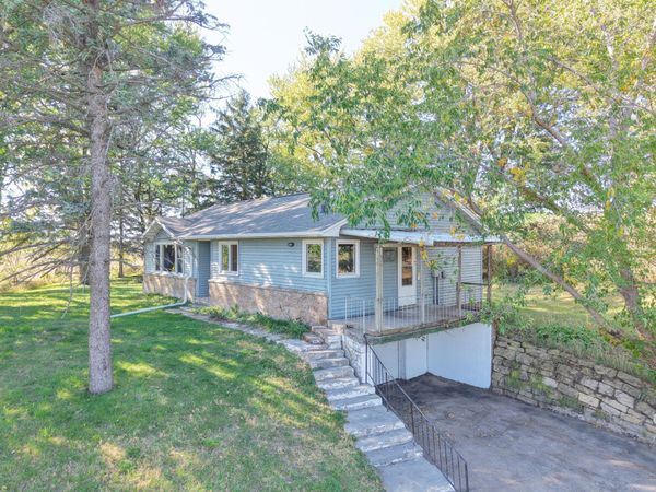 E7282 Springville Rd, Viroqua, WI 54665