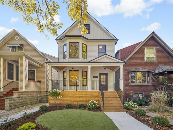 4926 N Seeley Avenue , Chicago, IL 60625
