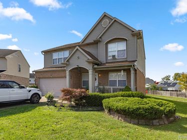 28215 Hillsbriar Drive , Romulus, Mi 48174