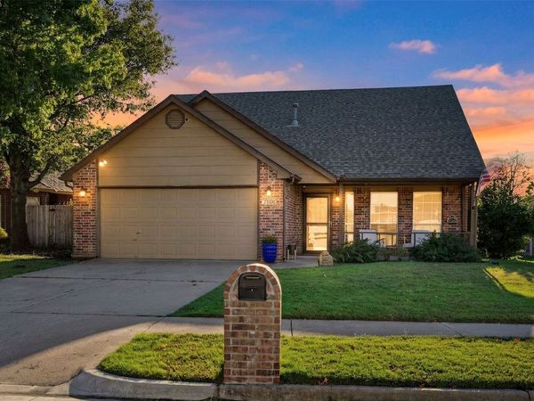 7909 N 127th East Avenue, Owasso, OK 74055