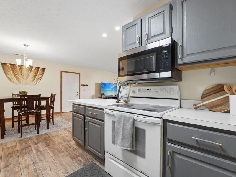 185 Groveport Pike, Unit 14D, Canal Winchester, OH 43110 Photo 11