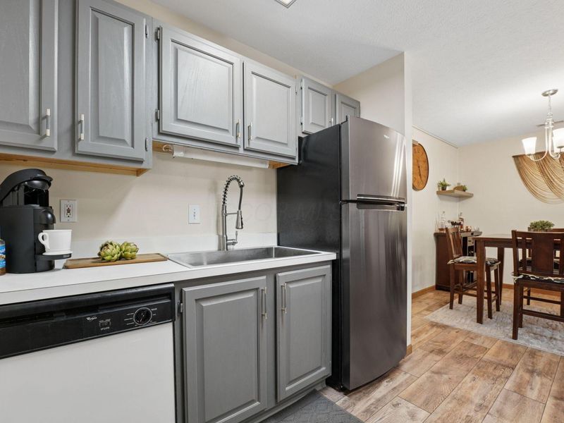 185 Groveport Pike, Unit 14D, Canal Winchester, OH 43110 Photo 12