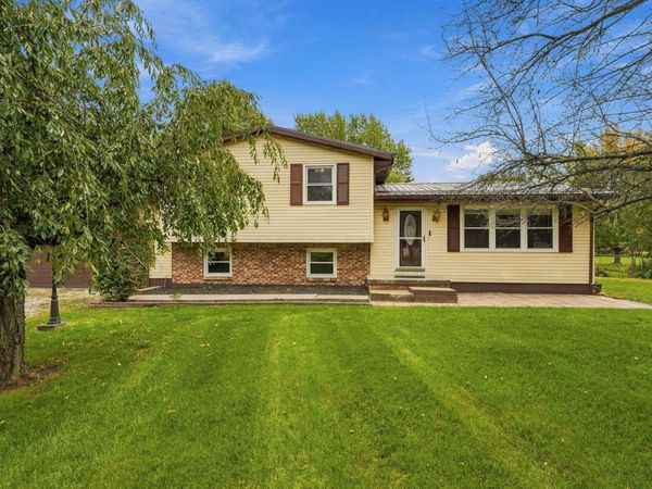 2840 Horseshoe Road , Delaware, OH 43015