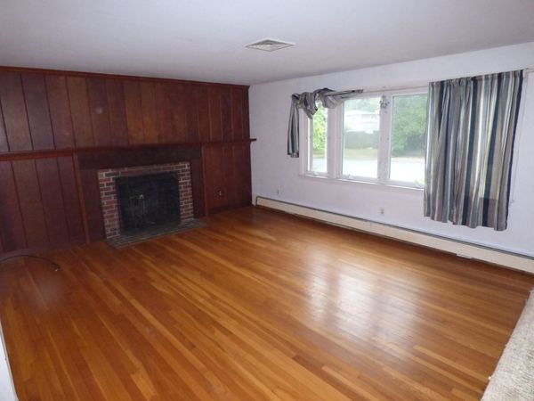 20 Kent Lane , Hyannis, MA 02601