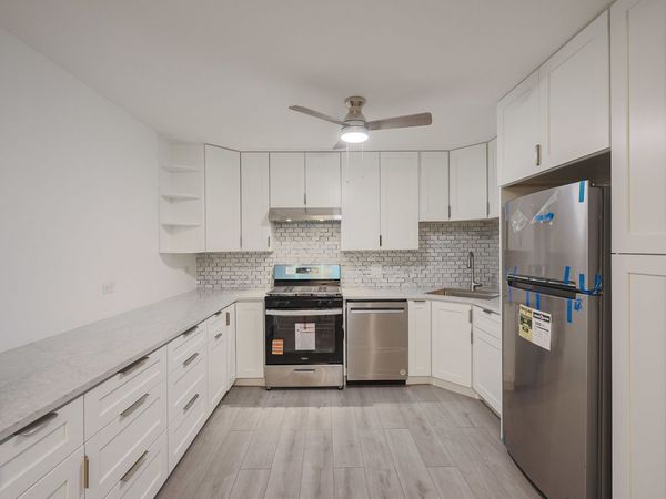 535 S Cleveland Avenue S, Unit 305, Arlington Heights, IL 60005