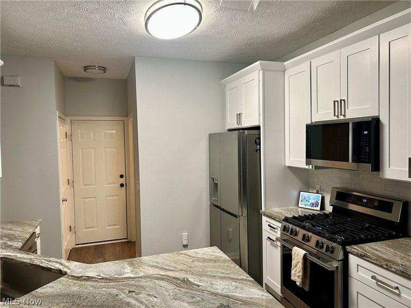 1434 South Yorkshire Drive, Broadview Heights, OH 44147 Photo 8