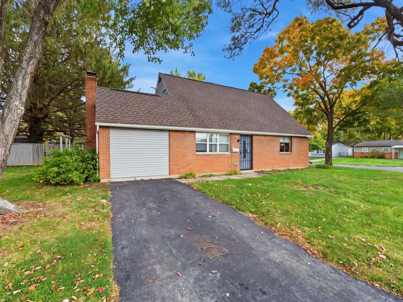 1670 Striebel Road , Columbus, OH 43227 Photo 2