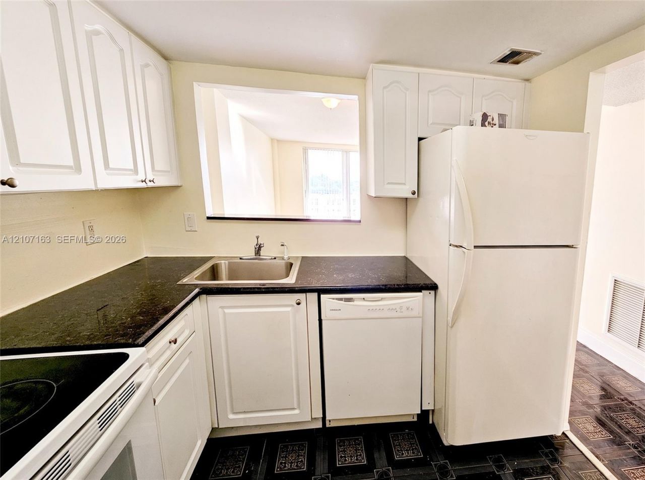 15600 NW 7th Ave, Unit 704, Miami, FL 33169 Photo