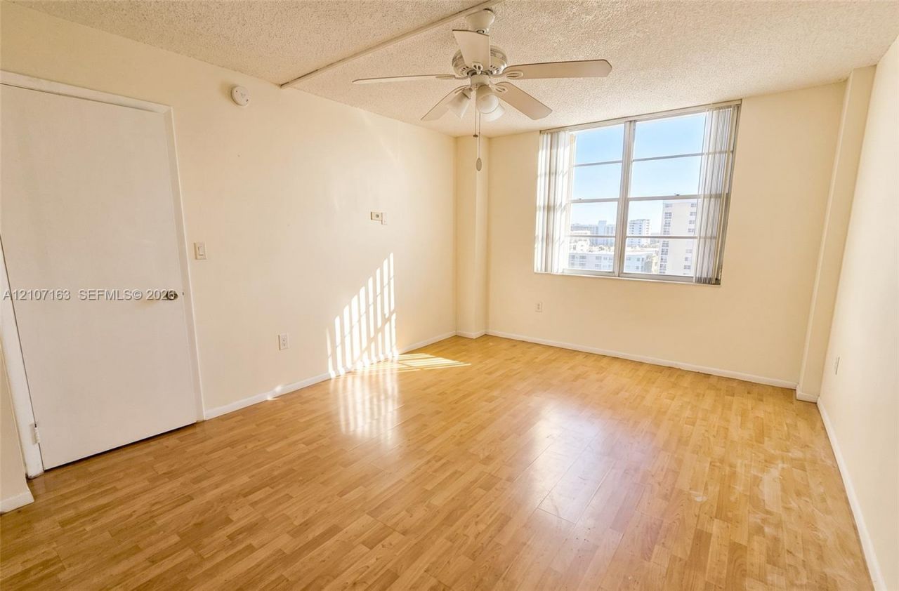 15600 NW 7th Ave, Unit 704, Miami, FL 33169 Photo